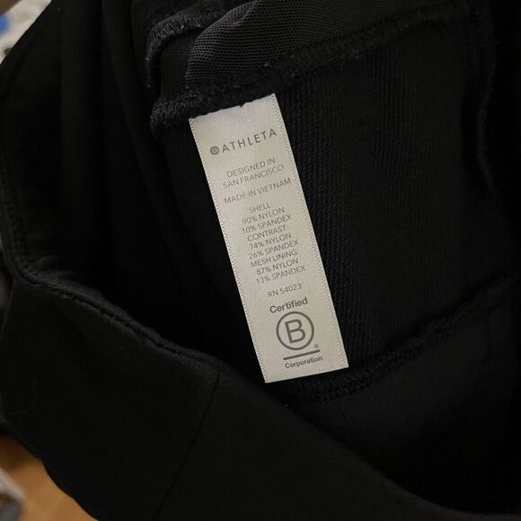 Athleta Headlands Hybrid Trek Tight in back size 2 - Picture 8 of 8
